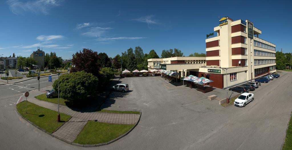 Hotel Slunce Гавличкув-Брод Экстерьер фото