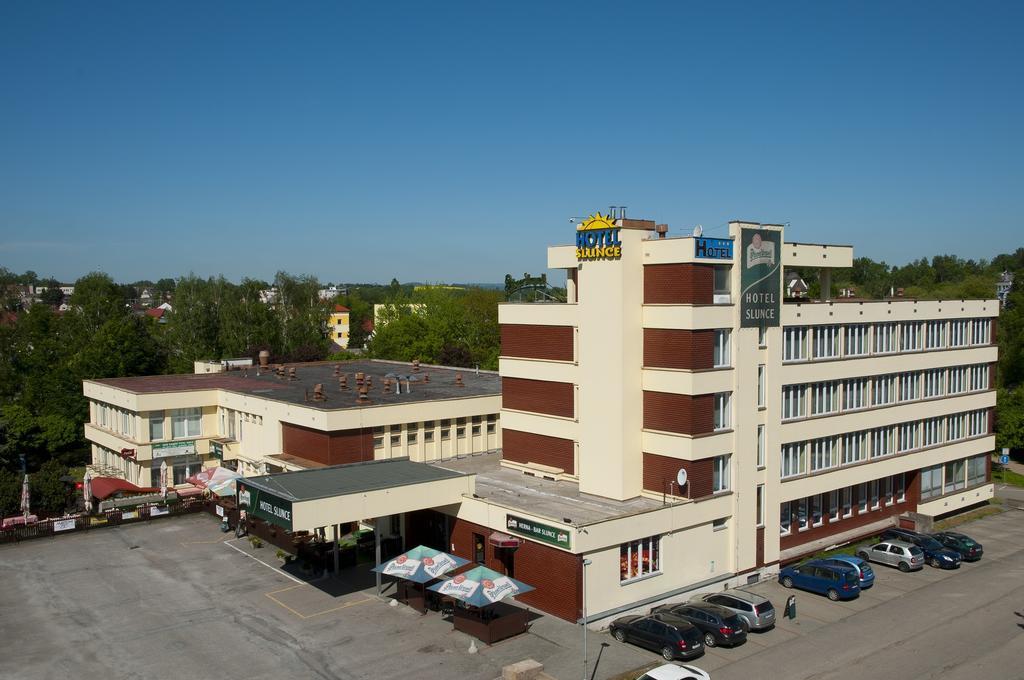 Hotel Slunce Гавличкув-Брод Экстерьер фото